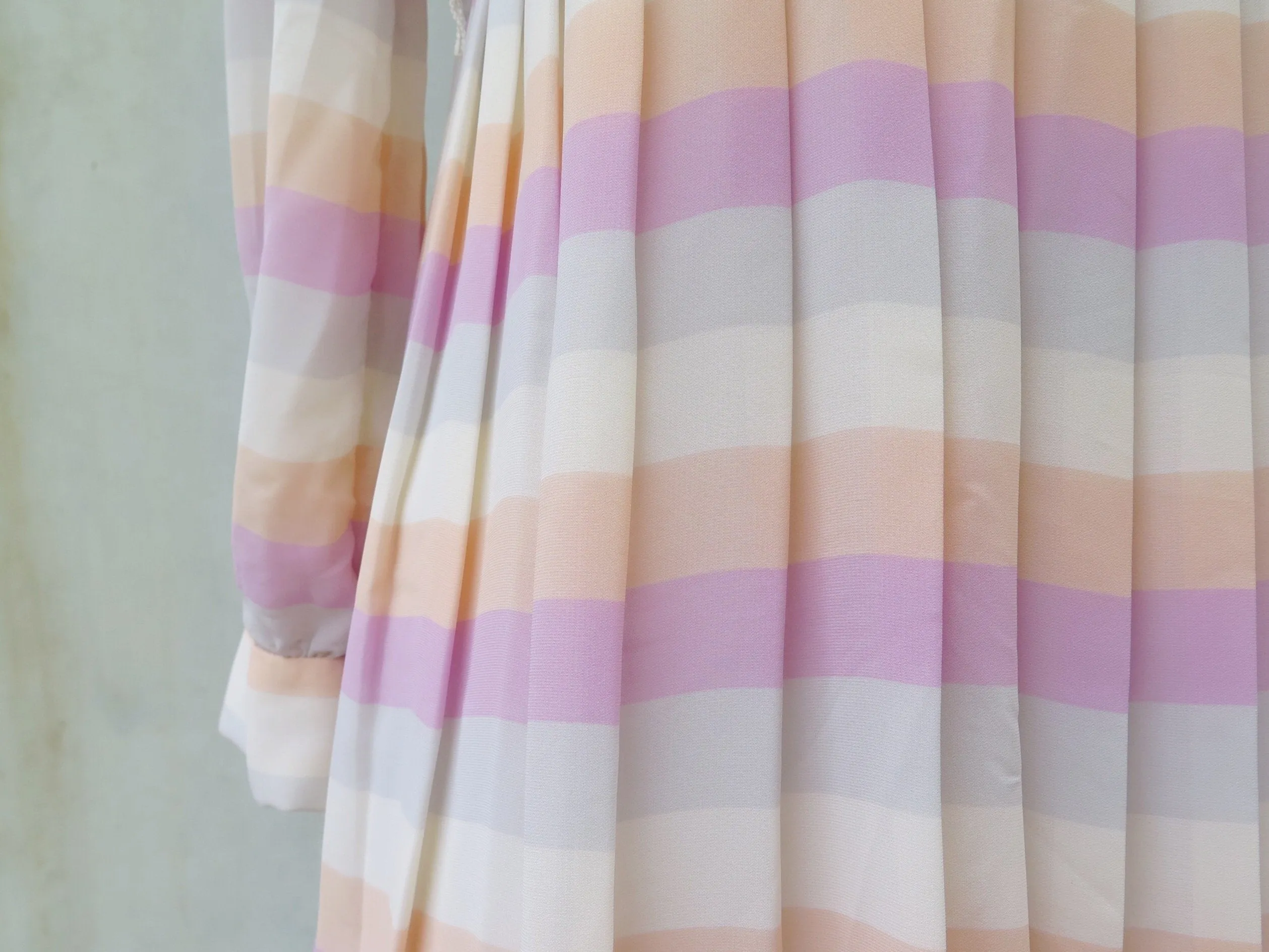 Blair | Vintage 1960s 1970s gorgette chiffon Pleated dress
