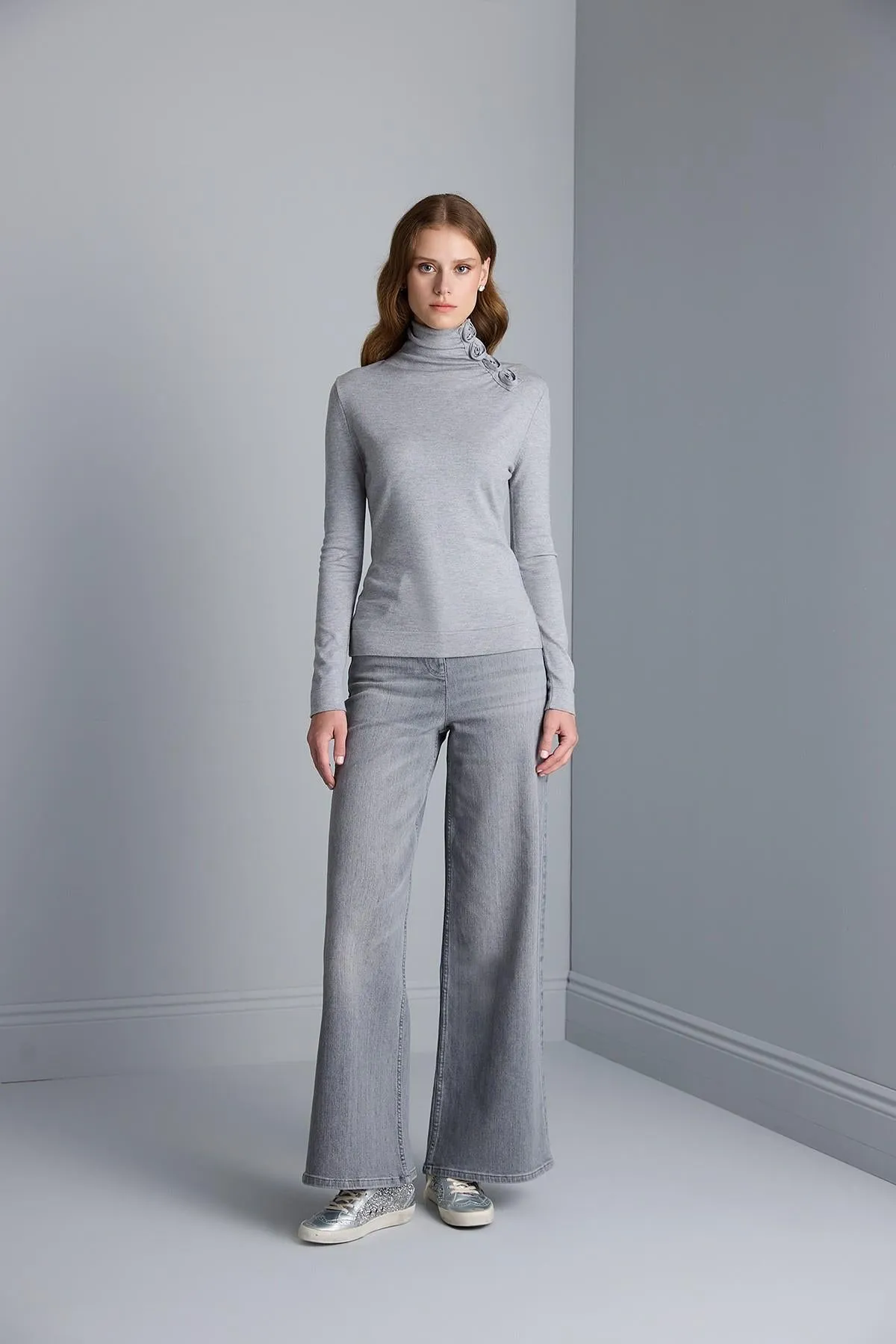 Half Turtleneck Gray  Knitwear Sweater with Rose Detail