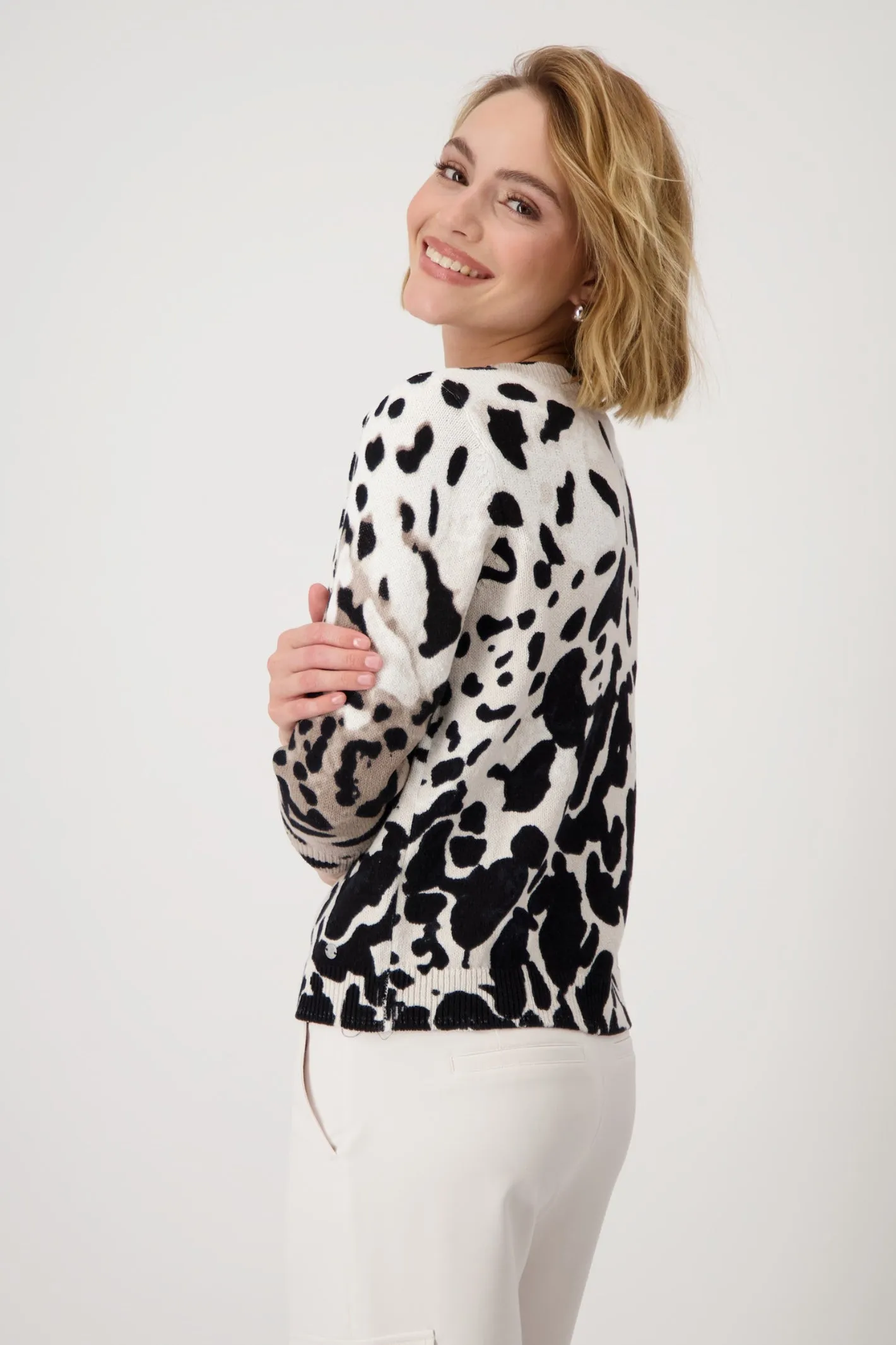 Monari 409256 Leopard Print Round Neck Jumper Beige