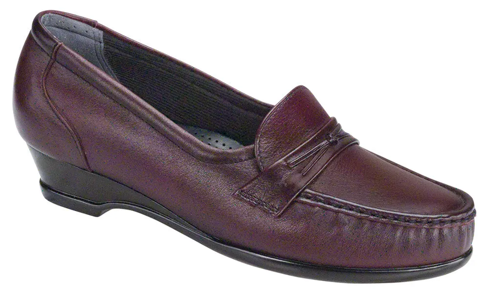 Women's Easier - Antique Wine